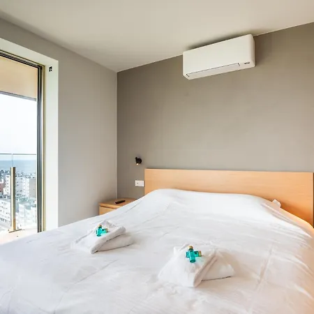 Wonderful New With Unbelievable Views Apartament